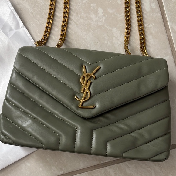 Inspired Handbag Green Quilted Shoulder Bag - Picture 2 of 11